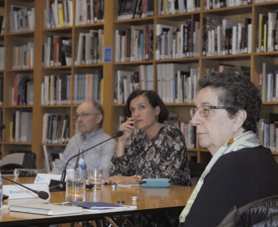 Un informe sobre la situación de las linguas oficiales se hará de forma periódica