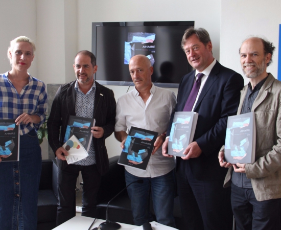 Euskal Herriko Abesbatzen Elkarteak korurako euskal musikaren antologia argitaratu