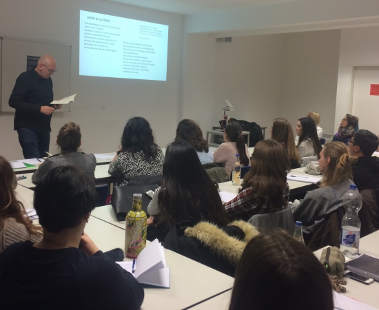 Poetry to close the program of the Basque Language Day