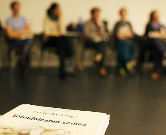 Euskal literaturaren topagunea Bartzelonan