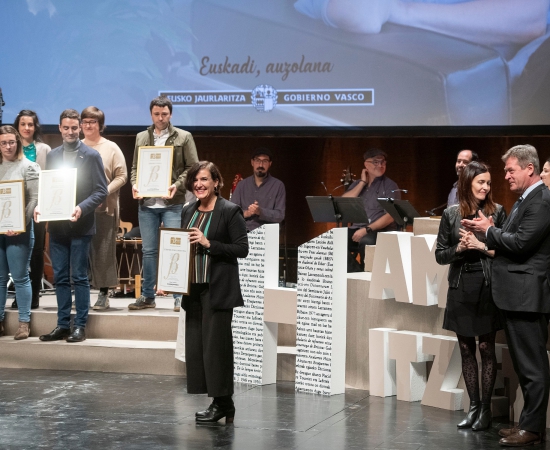 Etxepare Basque Institute awarded the BIKAIN gold certificate