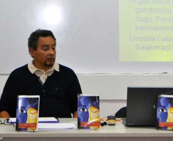 Basque culture in UNLP: Fito Rodriguez, Txutxi Ariznabarreta, Elena Odriozola..., 