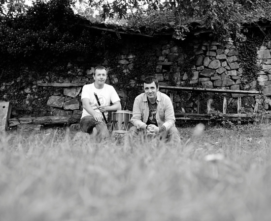 The txistulari Garikoitz Mendizabal and the accordionist Aitor Furundarena will offer a workshop and a concert in Bordeaux, within the program Aquitaine.eus