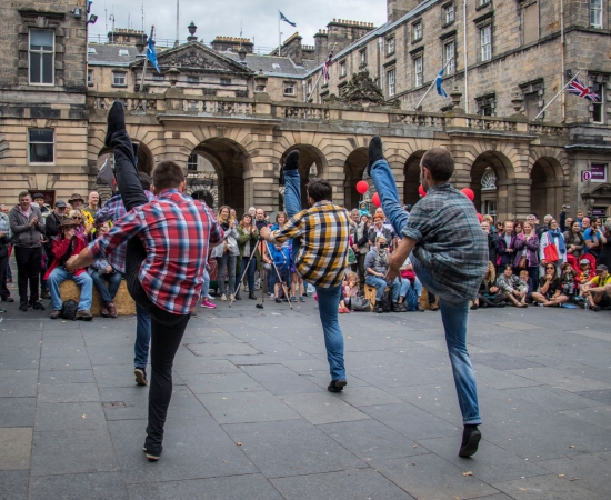 A partir de mañana, 48 creadores vascos participarán en los festivales de Edimburgo